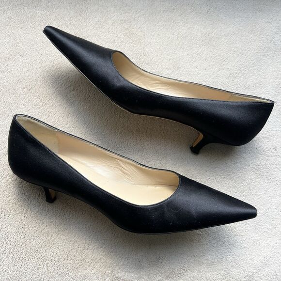 Michael Kors Black Satin Kitten Heel Pump Women 7 Pointed Toe Classic Minimalist - Picture 14 of 14
